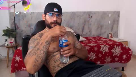 hanz_col online show from February 20, 3:25 am