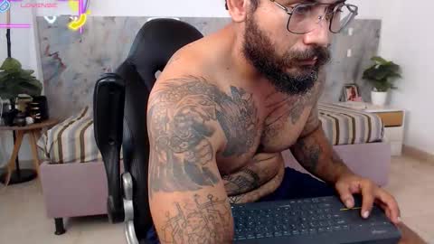 hanz_col online show from March 18, 1:58 pm