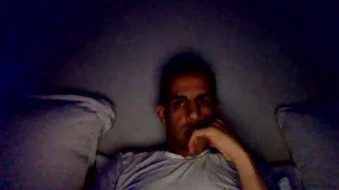 Snapshot of happy2334 chatting on January 4, 2:56 pm skysky6969 online show from January 4, 2:56 pm