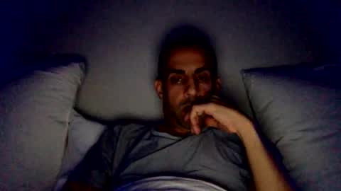 Snapshot of happy2334 chatting on January 7, 1:03 pm skysky6969 online show from January 7, 1:03 pm