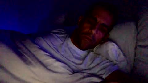 Snapshot of happy2334 chatting on March 6, 11:47 am skysky6969 online show from March 6, 11:47 am