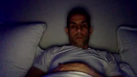 Snapshot of happy2334 chatting on March 12, 12:47 pm skysky6969 online show from March 12, 12:47 pm