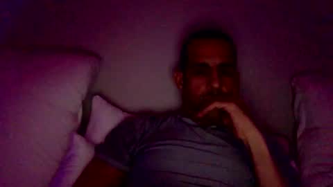 Snapshot of happy2334 chatting on September 15, 2:06 pm skysky6969 online show from September 15, 2:06 pm