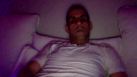 Snapshot of happy2334 chatting on September 17, 2:19 pm skysky6969 online show from September 17, 2:19 pm