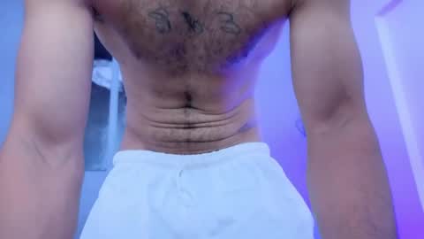 happy_hot7 online show from May 5, 11:51 am