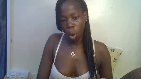 happy_kienyeji online show from November 15, 6:44 am