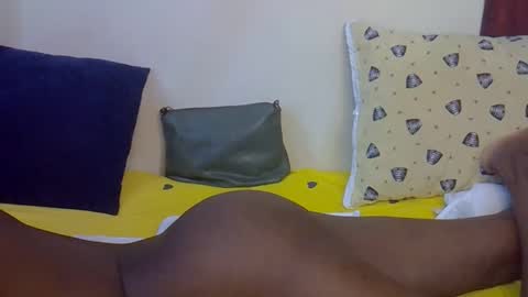 happy_kienyeji online show from December 20, 3:46 am