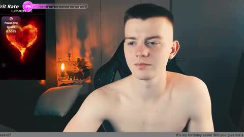 happydeimos online show from December 1, 9:31 pm