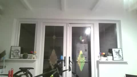 Calvin Secret  online show from January 16, 3:54 am