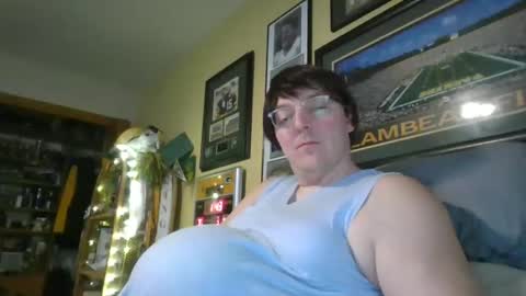 happynpregnant online show from March 9, 6:11 pm