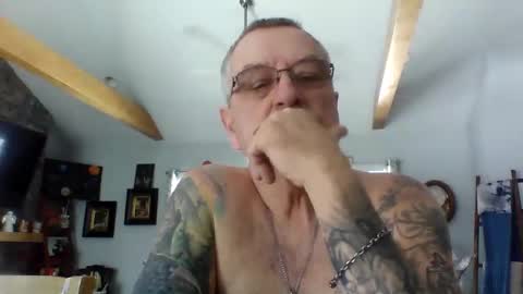 happynudist7373 online show from March 9, 5:50 pm
