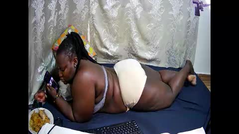 happysonia online show from October 30, 10:27 am