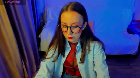 Stephanie online show from July 12, 7:49 pm