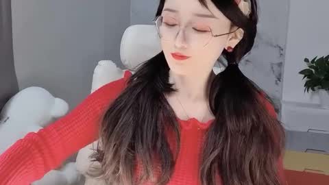 Snapshot of happysweetie168 chatting on February 11, 4:55 am Daisy online show from February 11, 4:55 am