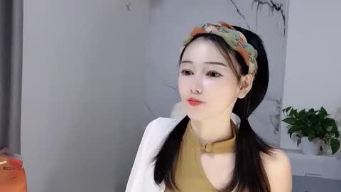 Snapshot of happysweetie168 chatting on September 9, 4:17 pm Daisy online show from September 9, 4:17 pm