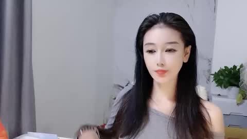 happysweety1688 online show from October 31, 3:29 am