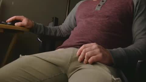 Snapshot of hard14utosuck chatting on February 19, 2:01 am cummmmmm online show from February 19, 2:01 am