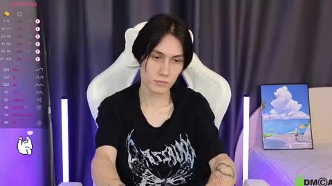 Mark online show from February 21, 8:54 pm