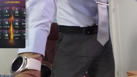 Steve online show from December 1, 1:38 pm