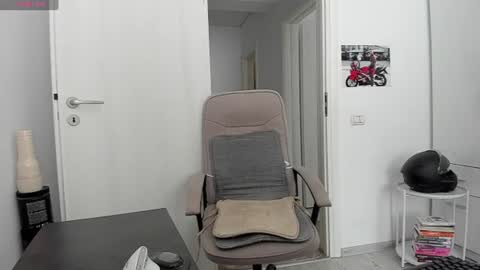 Hard Cock online show from July 1, 6:48 am