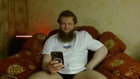 Snapshot of hardandripped chatting on October 29, 11:17 pm Valentino Hard online show from October 29, 11:17 pm