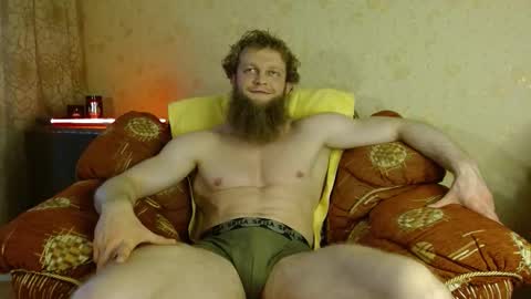 Snapshot of hardandripped chatting on November 25, 6:24 am Valentino Hard online show from November 25, 6:24 am