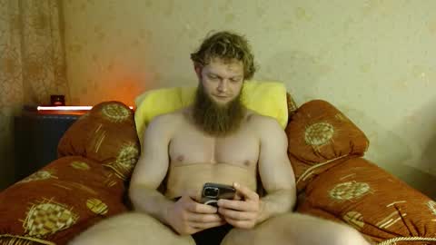 Snapshot of hardandripped chatting on November 27, 7:10 am Valentino Hard online show from November 27, 7:10 am