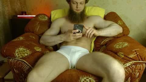 Snapshot of hardandripped chatting on December 2, 6:08 am Valentino Hard online show from December 2, 6:08 am