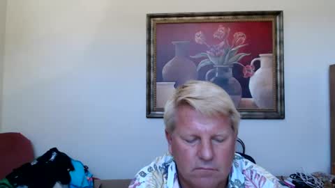 Steele and Cassie online show from June 16, 8:22 pm