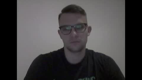 Snapshot of hardboylovemilfmoom chatting on June 1, 12:34 am hardboylovemilfmoom online show from June 1, 12:34 am