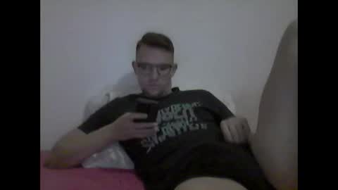 Snapshot of hardboylovemilfmoom chatting on June 2, 6:32 pm hardboylovemilfmoom online show from June 2, 6:32 pm
