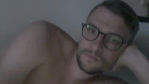 hardboylovemilfmoom online show from July 15, 6:02 pm
