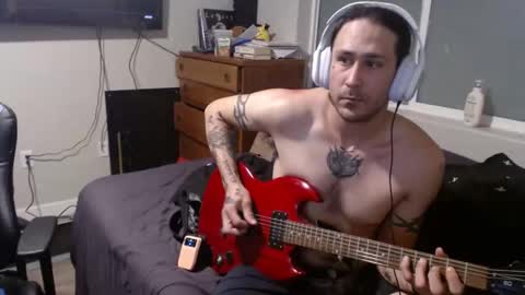 Snapshot of hardcock4142 chatting on February 28, 3:07 am HardCockBoi online show from February 28, 3:07 am