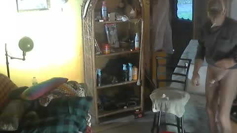 john nobles online show from October 31, 9:27 pm