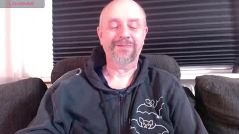 Snapshot of hardmrlazy chatting on February 5, 6:48 pm MrLazy online show from February 5, 6:48 pm