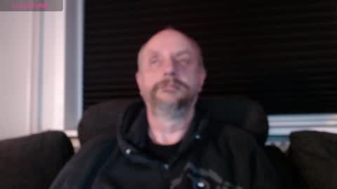 Snapshot of hardmrlazy chatting on February 23, 9:37 pm MrLazy online show from February 23, 9:37 pm