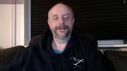 Snapshot of hardmrlazy chatting on March 6, 7:21 pm MrLazy online show from March 6, 7:21 pm