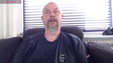 Snapshot of hardmrlazy chatting on September 11, 11:43 am MrLazy online show from September 11, 11:43 am