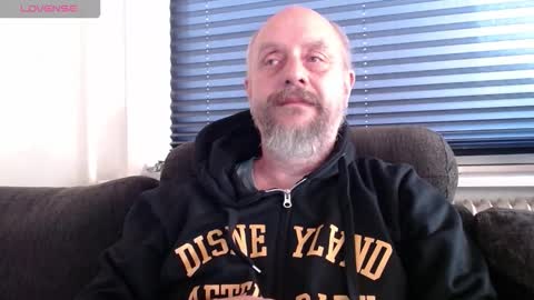 Snapshot of hardmrlazy chatting on October 19, 2:50 pm MrLazy online show from October 19, 2:50 pm