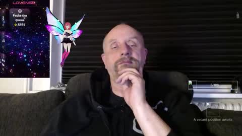 Snapshot of hardmrlazy chatting on November 17, 7:19 pm MrLazy online show from November 17, 7:19 pm