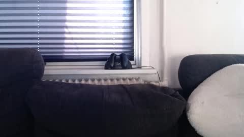 Snapshot of hardmrlazy chatting on December 17, 12:55 pm MrLazy online show from December 17, 12:55 pm