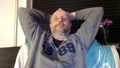 Snapshot of hardmrlazy chatting on February 11, 6:57 pm MrLazy online show from February 11, 6:57 pm