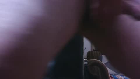 Snapshot of hardontstop chatting on February 12, 1:52 am RockSolidStock online show from February 12, 1:52 am