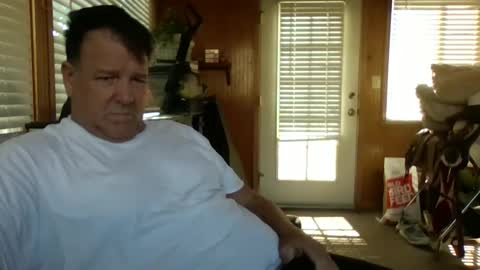 Snapshot of hardsweetandsticky chatting on February 26, 8:11 pm HSS online show from February 26, 8:11 pm