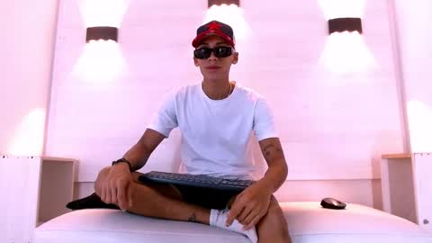 Snapshot of harin_prize chatting on January 9, 12:08 pm harin prize online show from January 9, 12:08 pm