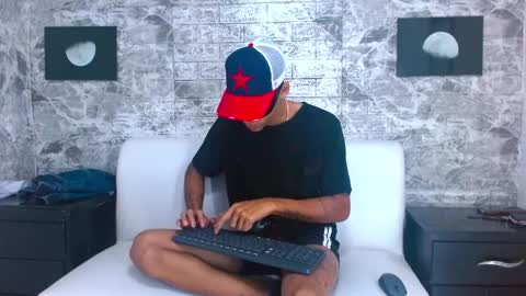 Snapshot of harin_prize chatting on January 10, 1:35 pm harin prize online show from January 10, 1:35 pm