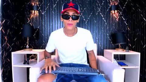 Snapshot of harin_prize chatting on January 13, 12:10 pm harin prize online show from January 13, 12:10 pm