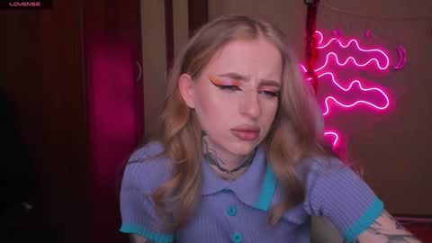 Snapshot of harley_kimm chatting on January 14, 4:57 am Julia online show from January 14, 4:57 am