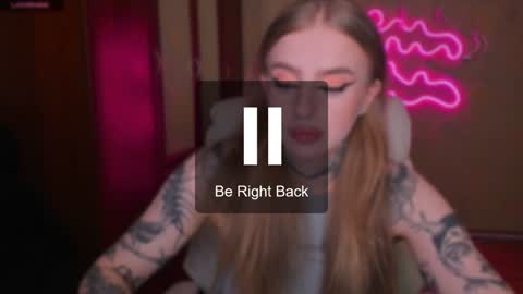 Snapshot of harley_kimm chatting on January 21, 5:16 am Julia online show from January 21, 5:16 am