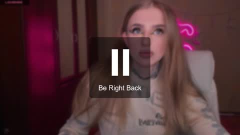 Snapshot of harley_kimm chatting on February 21, 5:24 am Julia online show from February 21, 5:24 am